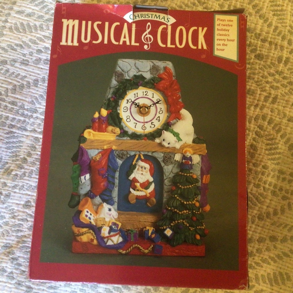 Musical Christmas Clock